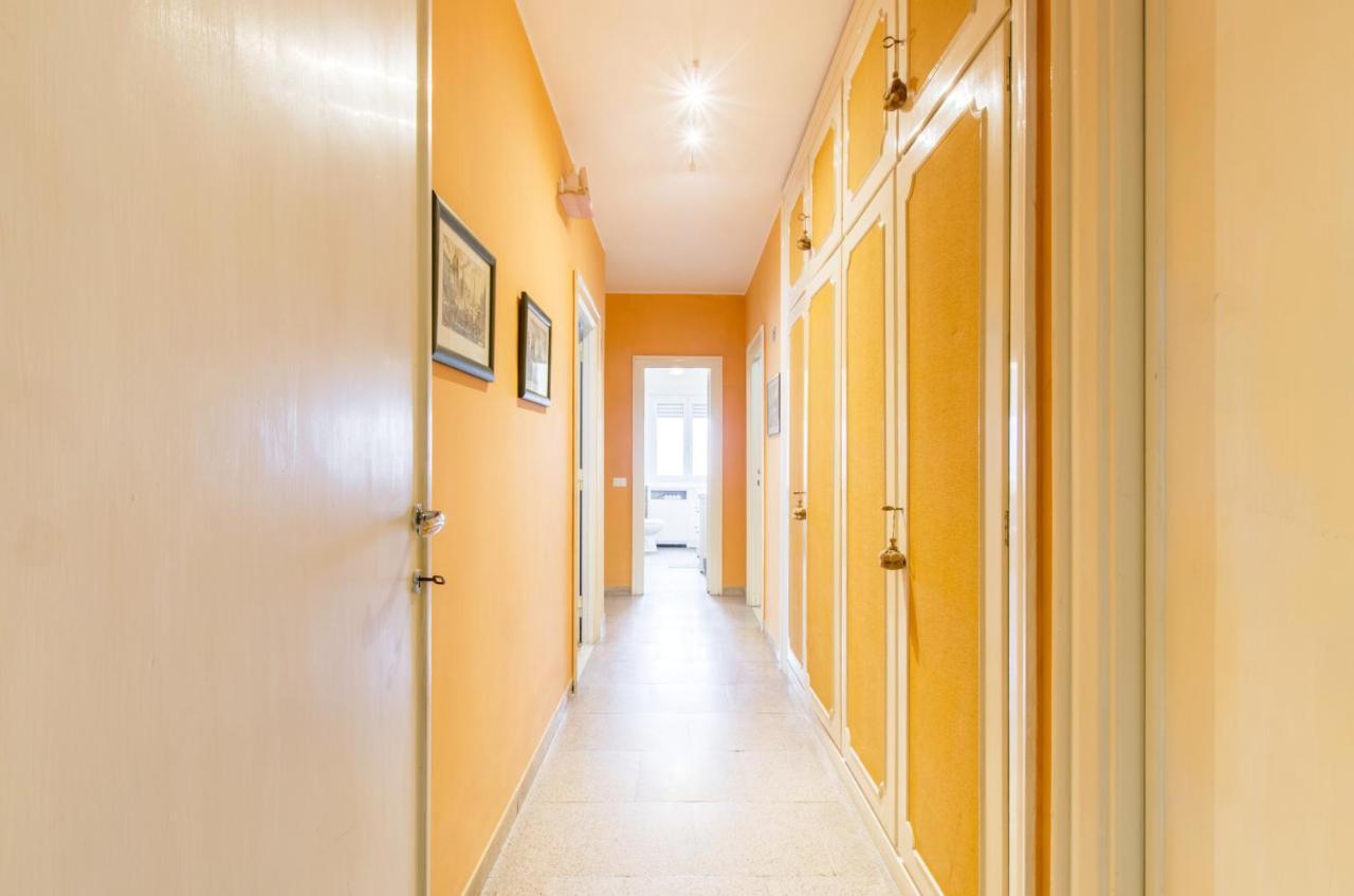Cinthia'S House Apartment Rome Bagian luar foto